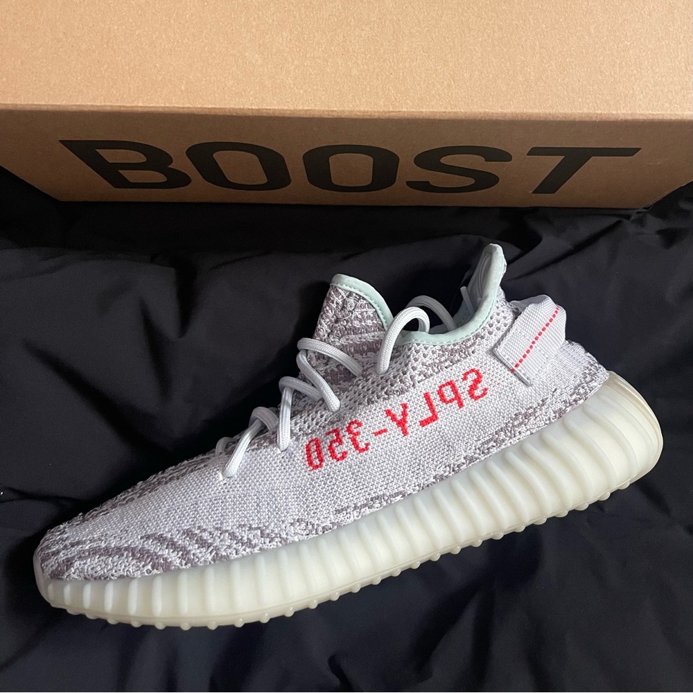 Brand New Yeezy 350 Blue Tint